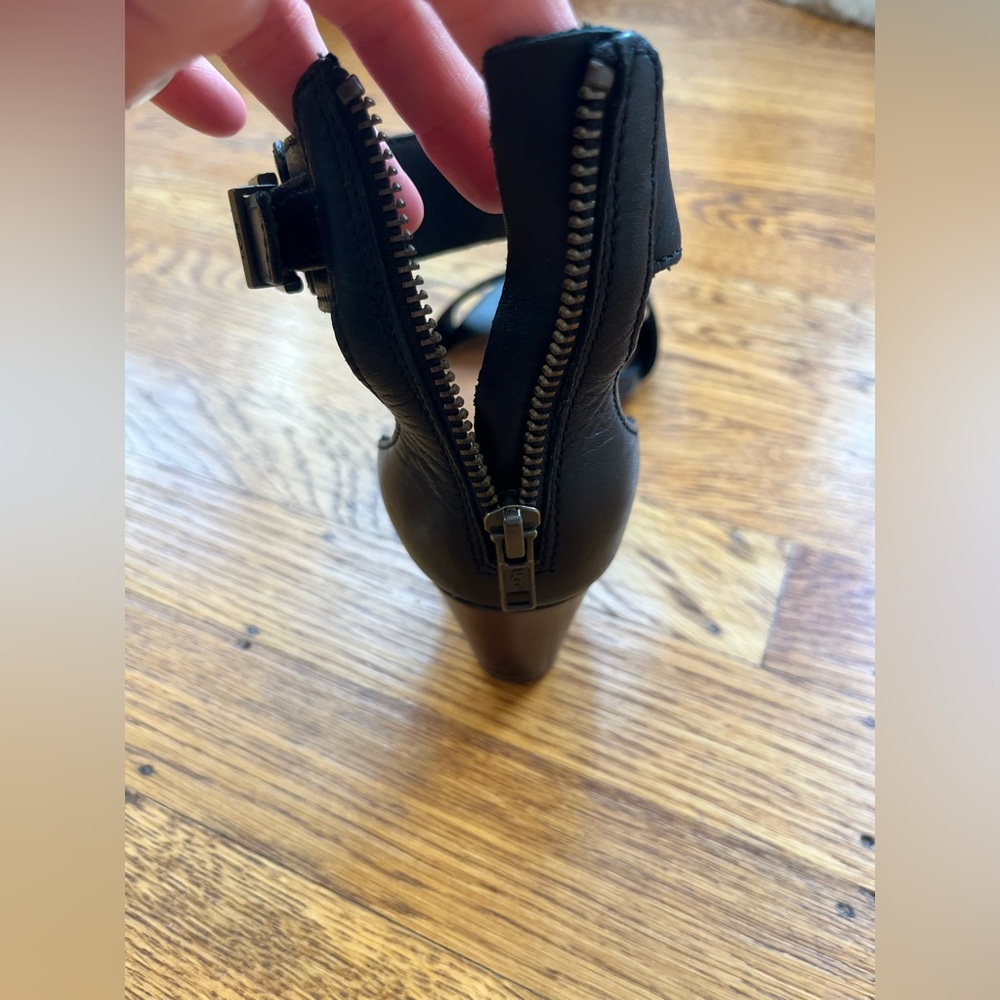 UGG Women's Black Leather Sandals - Picture 11 of 16